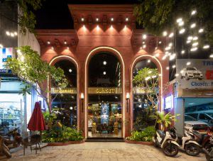 Sunset Restaurant & Wine Bar Da Nang