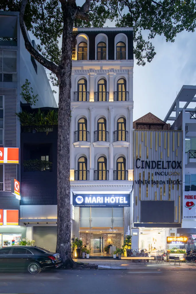 Mari Hotel By Connek Hcm