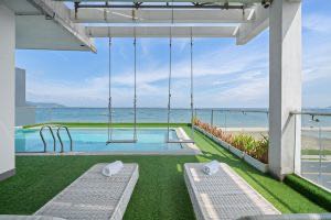 Beach Front Villa Đà Nẵng