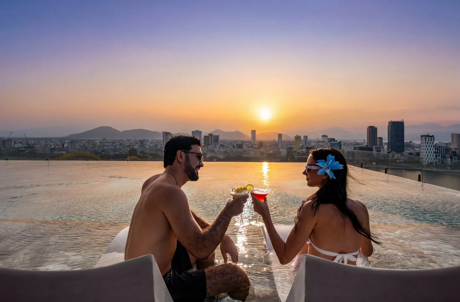 Lifestyle Caro Premium Danang Hotel - Chi tiết nội thất — sự cân bằng giữa ánh sáng tự nhiên và ánh sáng bổ sung