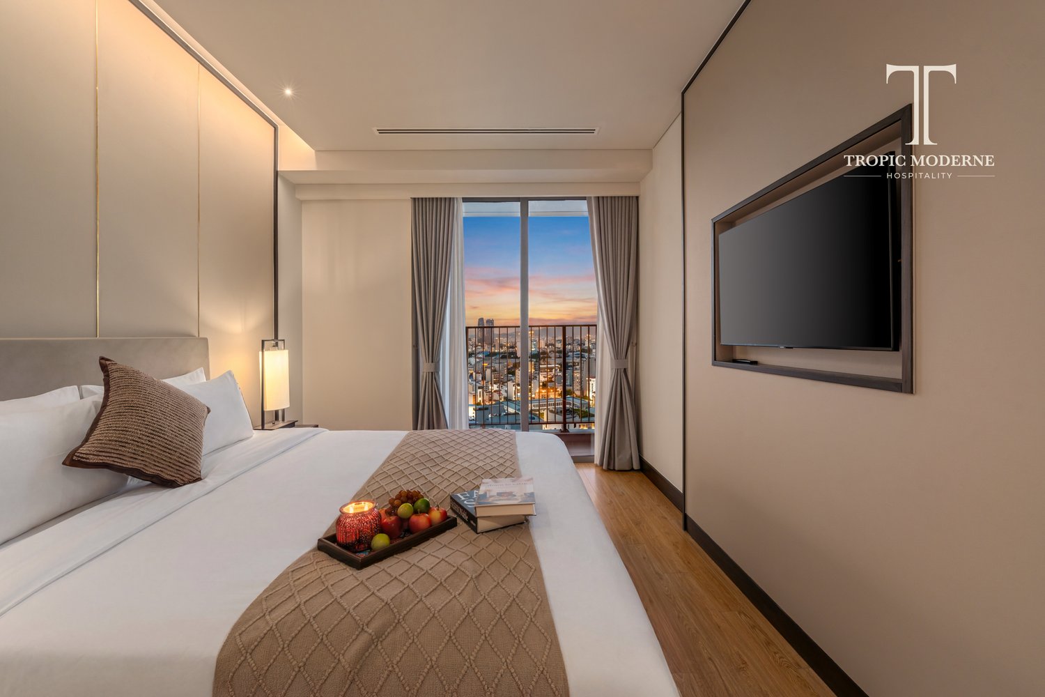 Case Study Nhiếp Ảnh Kiến Trúc: Bắt Trọn Hoàng Hôn Vịnh Biển Tại Căn Hộ Wyndham Soleil Đà Nẵng