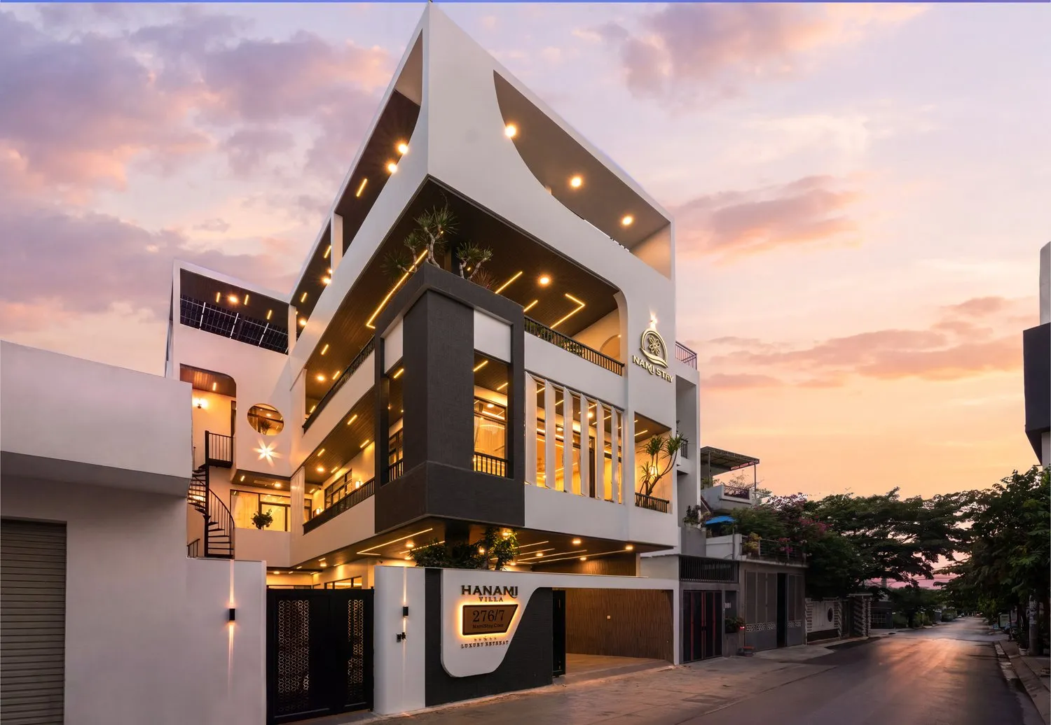 Case Study Nhiếp Ảnh Kiến Trúc: Nghệ Thuật Đường Cong Và Ánh Sáng Hoàng Hôn Tại Hanami Villa Đà Nẵng