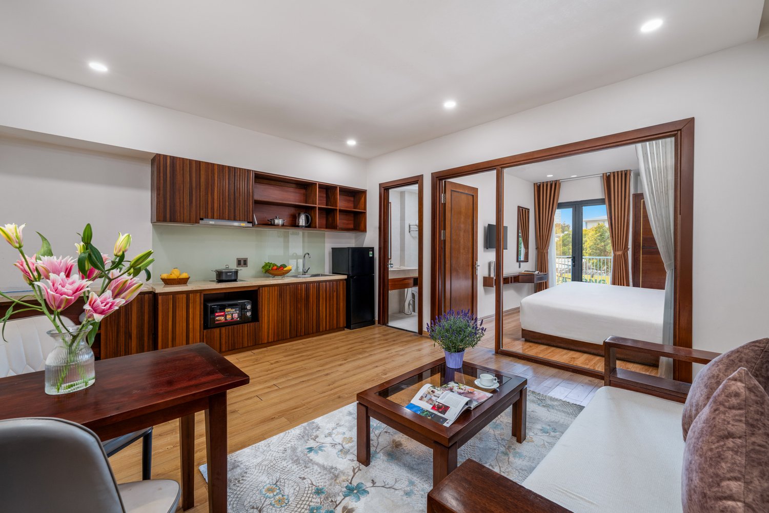 Kỹ Thuật Chụp Ảnh Khách Sạn Căn Hộ Dịch Vụ: Dự Án Dana Boutique Hotel Đà Nẵng