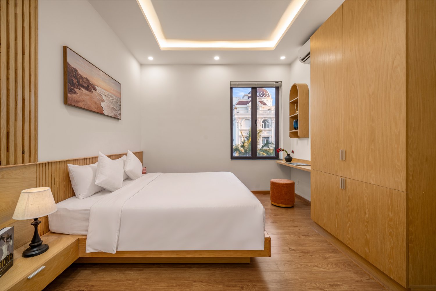 Orient Villa & Suite: Thiết Kế Biệt Thự Nghỉ Dưỡng Tối Giản Với Hồ Bơi Riêng Và Phòng Xông Hơi Đẳng Cấp