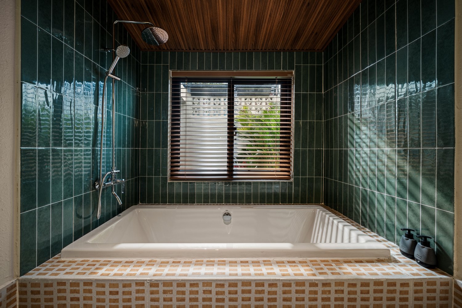 Chụp ảnh khách sạn resort Đà Nẵng - Ha Phong Visuals