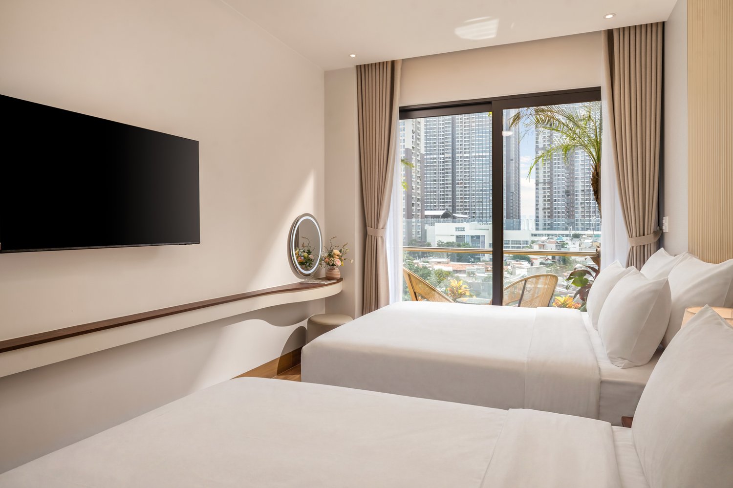 Dịch Vụ Chụp Ảnh Khách Sạn Tại TP.HCM Chuyên Nghiệp — T.Home Boutique Landmark