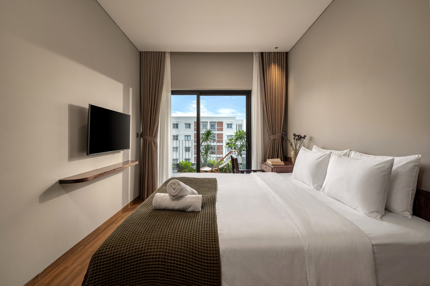 Chụp ảnh khách sạn resort Đà Nẵng - Ha Phong Visuals